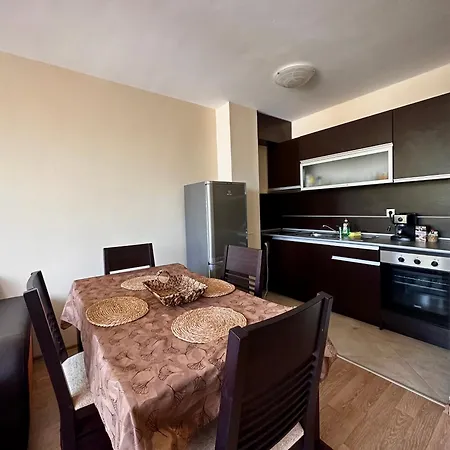 Appartamento Super Centre - 3 Min From The Beach Primorsko